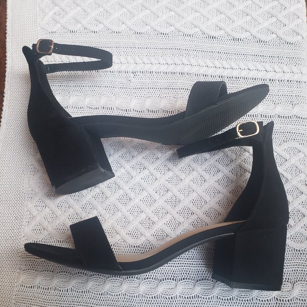 LULU'S Black Harper 7.5 Sandal Heels